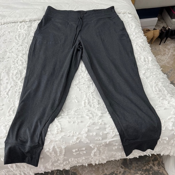 Lole Sweatpants (never worn) - Picture 1 of 8